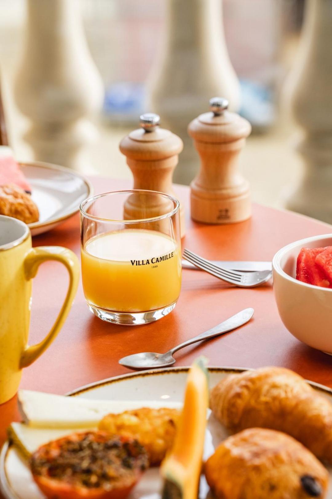 Villa Camille Hotel & Spa 바뉼쉬르메르 외부 사진